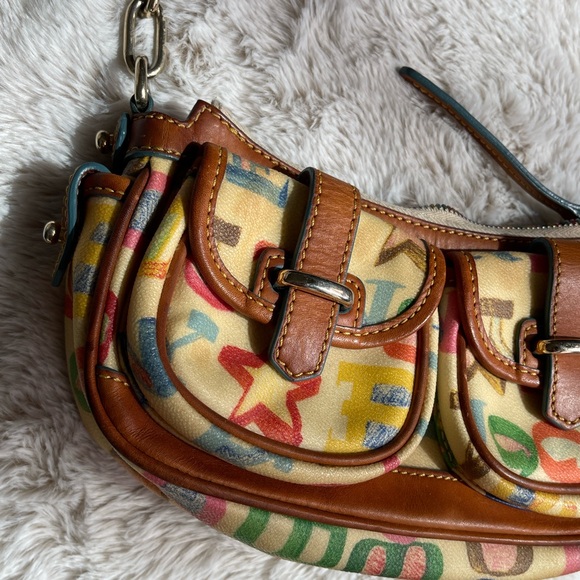 Dooney & Bourke Colorful Graffiti Mini Bag🎨 - Picture 4 of 16